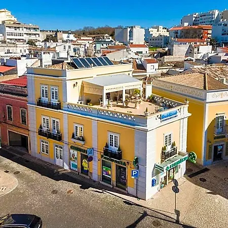 Casa Beny 1897 3* ローレ